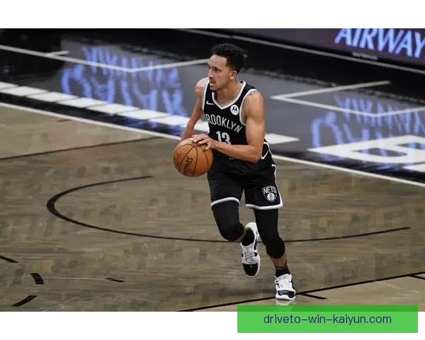 阿拉维斯防线状态回暖，近期表现稳健值得关注