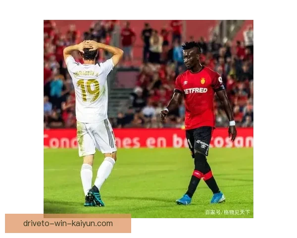 科隆定位球表现持续提升，战术运用引发关注