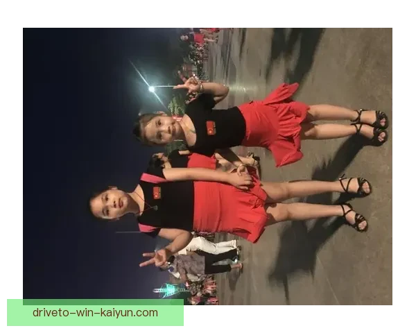 佩德里特内里费青训故事中的关键成长历程与发展趋势分析